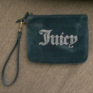 Juicy clutch